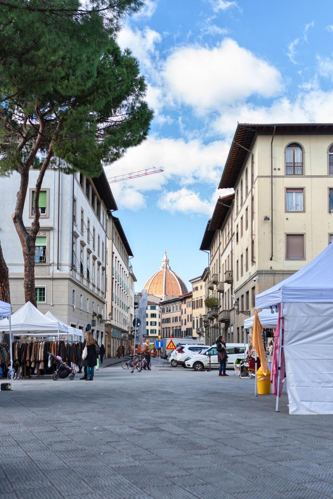 Loggia 17 Florence